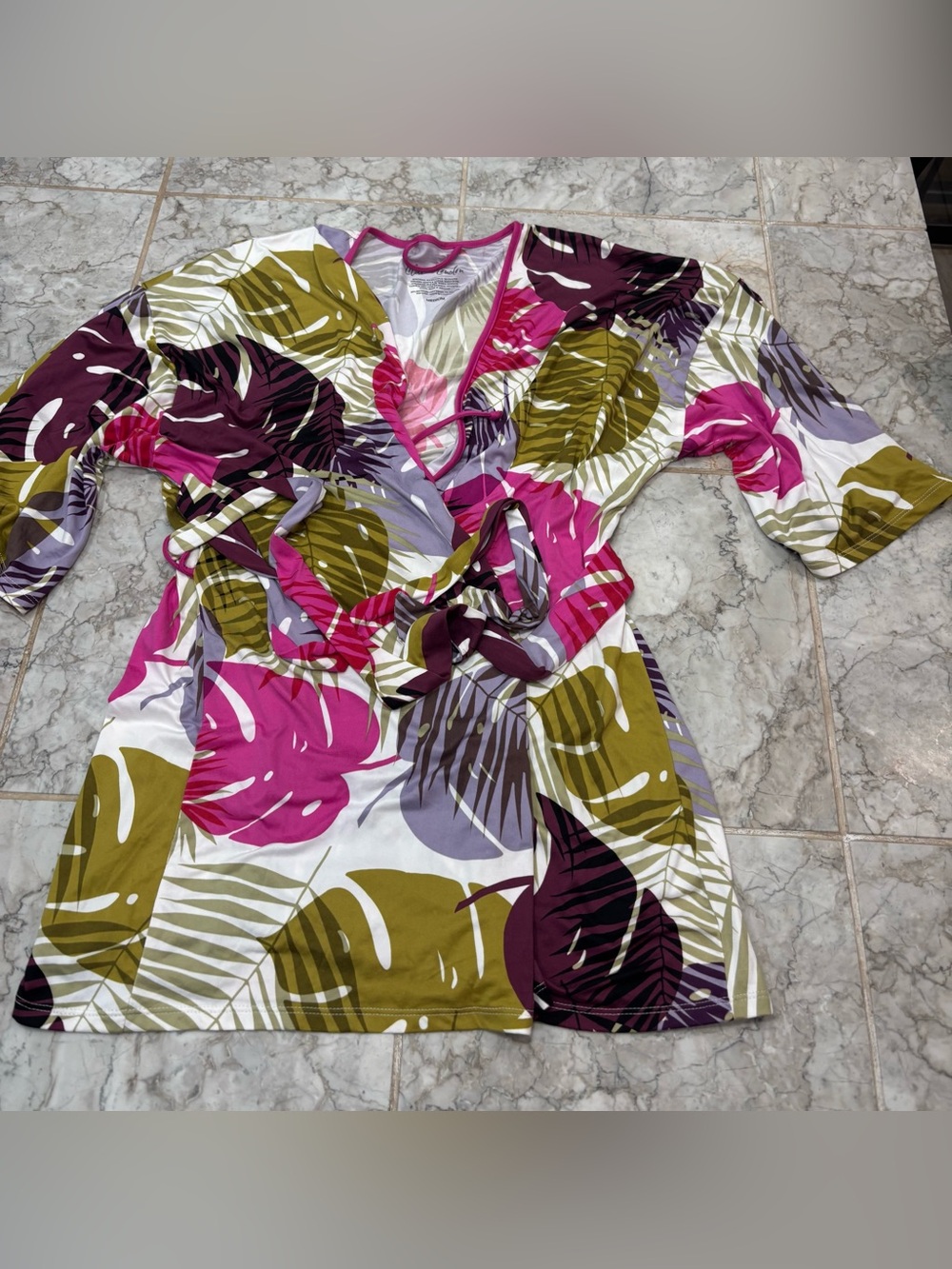 Lilac and London Flowers Lavender Green SleeveTie Belt Lounge/Robe Size M